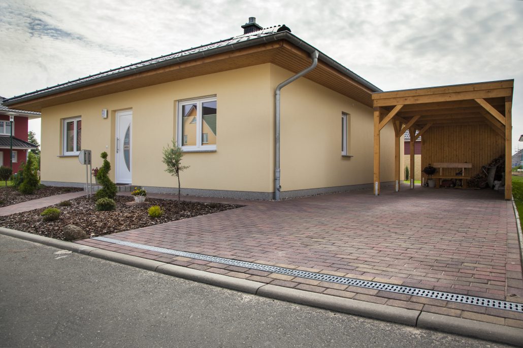 Bungalow in Bad Kleinen Massiv Bau Haus, Hausbau in